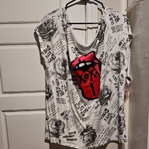 Torrid Black and White Graphic Tee with Red Lips
